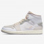 SEPATU SNEAKERS AIR JORDAN AJ 1 Mid Inside Out