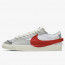 SEPATU SNEAKERS NIKE Blazer Low '77 Jumbo