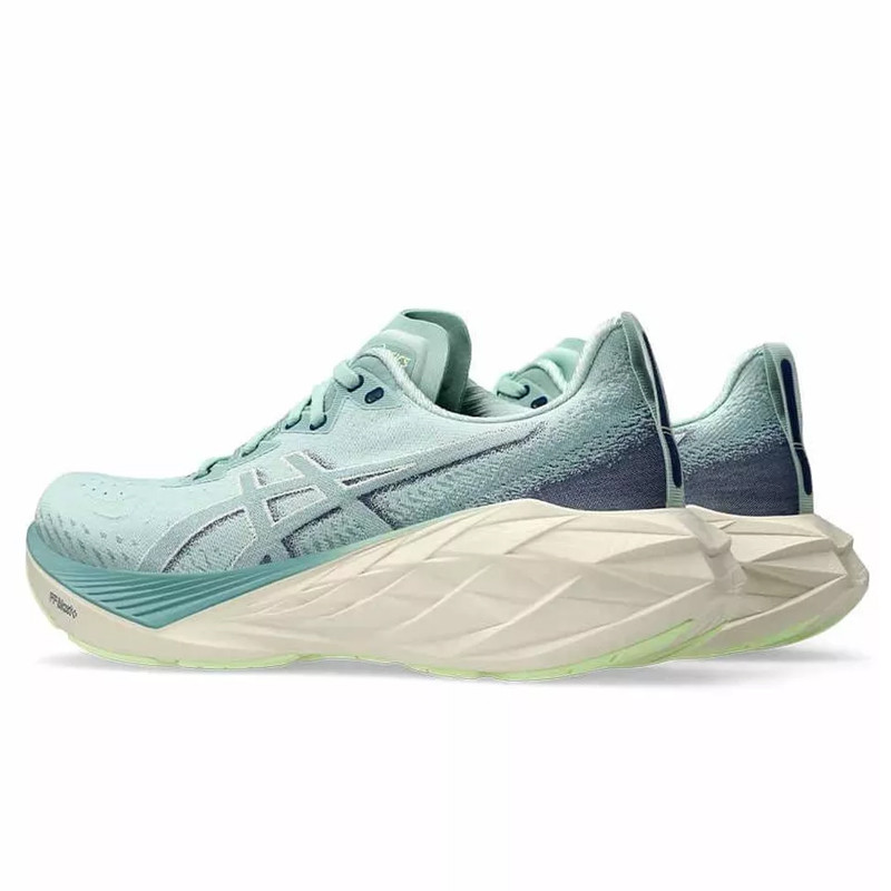 SEPATU LARI ASICS NOVABLAST 4