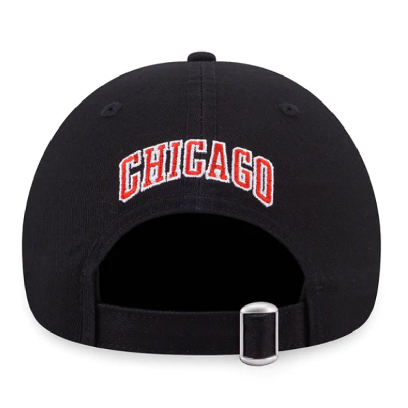 TOPI BASKET NEW ERA CHICAGO BULLS LEAGUE MULTI LOGOS 9FORTY CAP