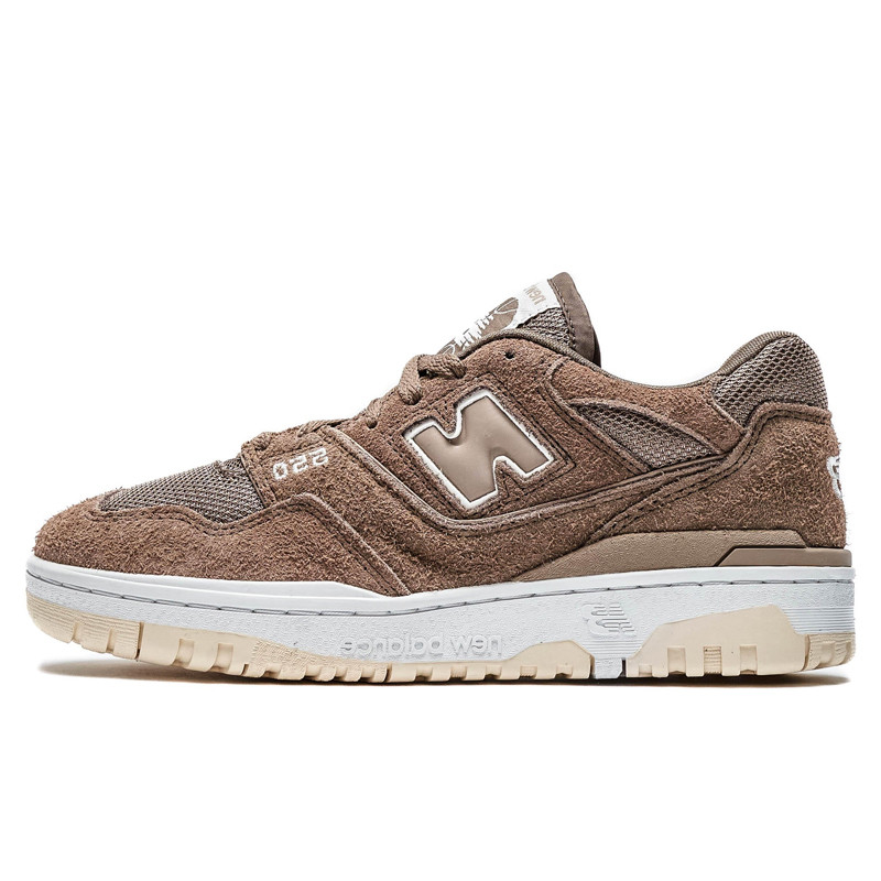 SEPATU SNEAKERS NEW BALANCE 550