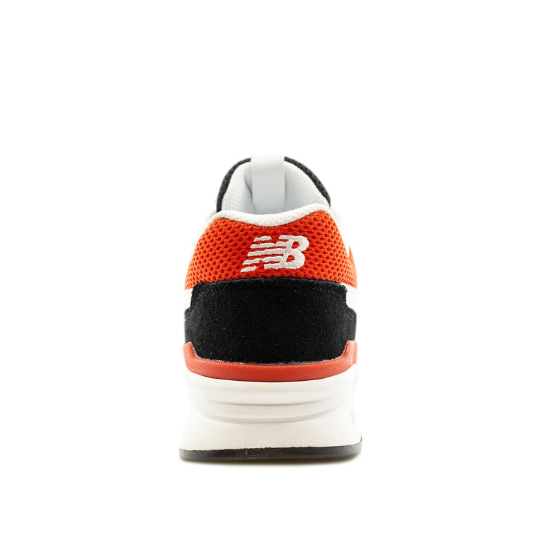 SEPATU SNEAKERS NEW BALANCE 997H