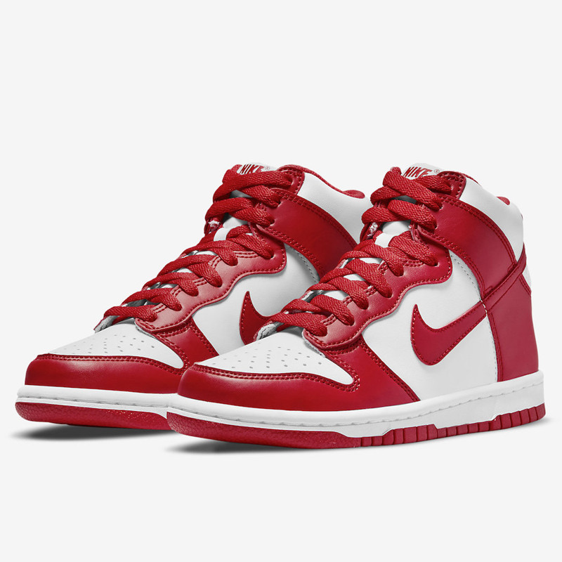 SEPATU SNEAKERS NIKE Dunk High Retro