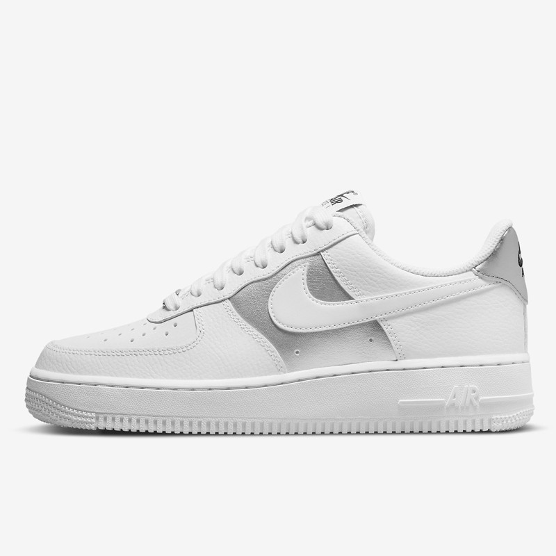 SEPATU SNEAKERS NIKE Wmns Air Force 1 Low