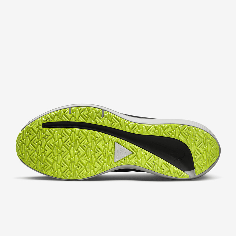 SEPATU LARI NIKE Winflo 9 Shield