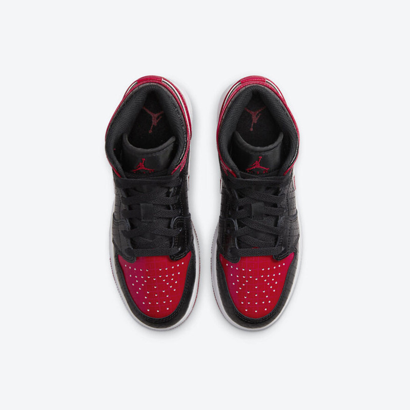 SEPATU SNEAKERS AIR JORDAN Aj 1 Mid GS Bred Text