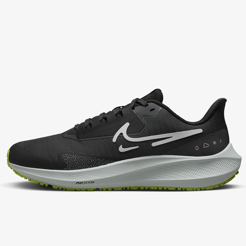 SEPATU LARI NIKE WMNS Pegasus Shield