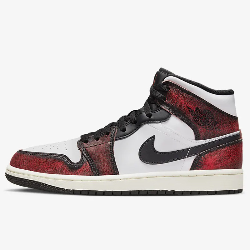 SEPATU SNEAKERS AIR JORDAN AJ 1 Mid SE Wear Away Chicago