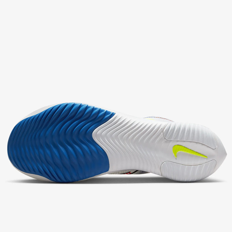 SEPATU LARI NIKE Zoomx Streakfly PRM