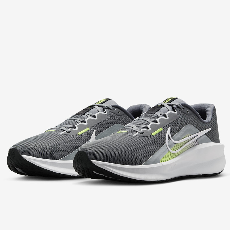 SEPATU LARI NIKE DOWNSHIFTER 13