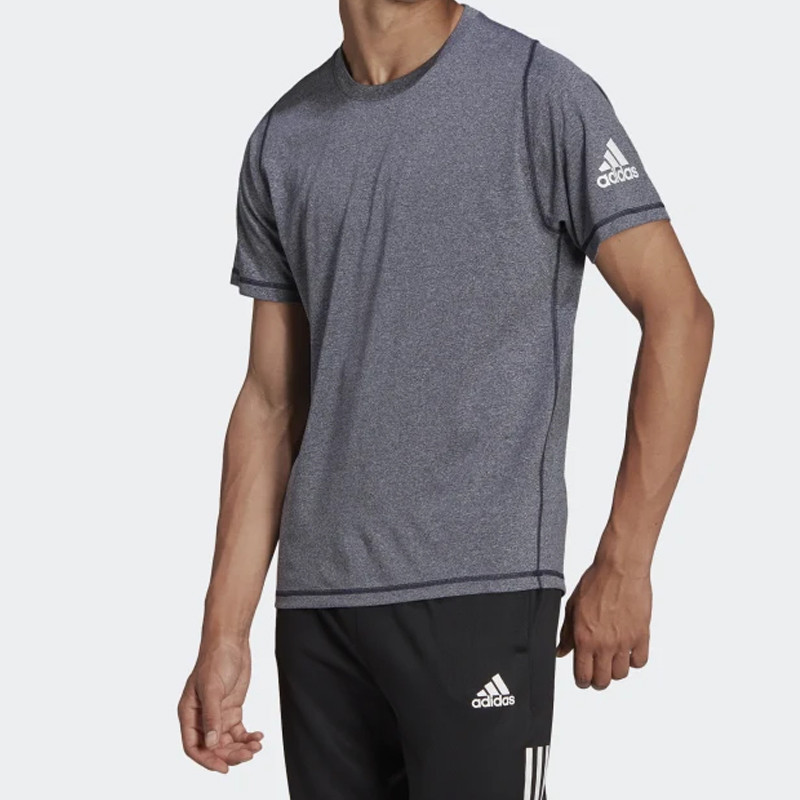 BAJU TRAINING ADIDAS FREELIFT ULTIMATE AEROREADY DESIGNED 2 MOVE SPORT TEE