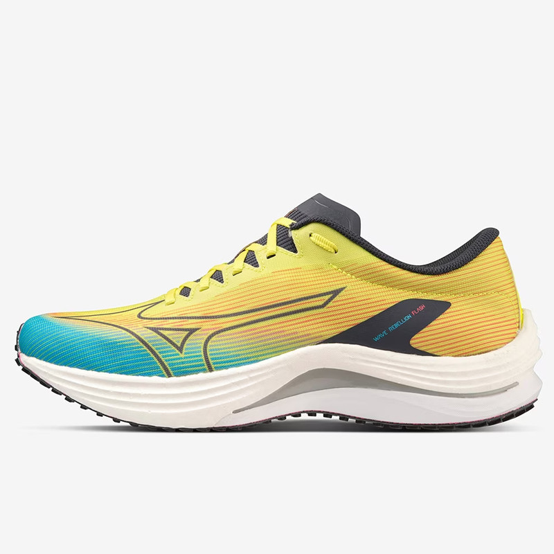 SEPATU LARI MIZUNO Wave Rebellion Flash