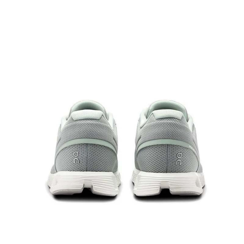 SEPATU SNEAKERS ON Cloud 5