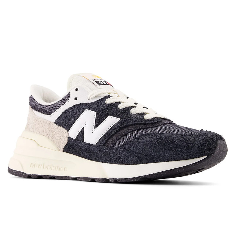 SEPATU SNEAKERS NEW BALANCE 997R