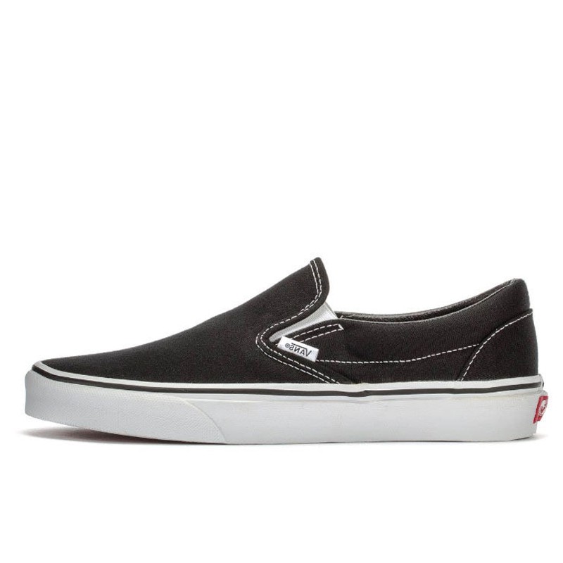 SEPATU SNEAKERS VANS Ua Classic Slip-On